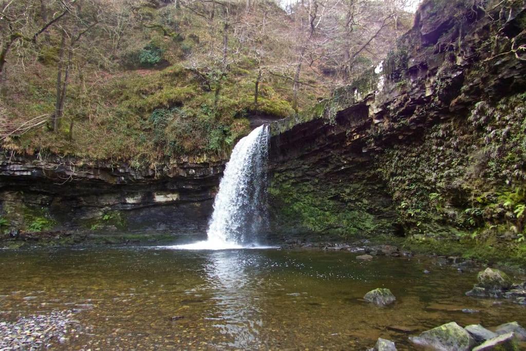 Mellte Avenue - Waterfalls House Pontneddfechan Zewnętrze zdjęcie